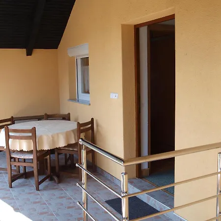 Apartman Aida